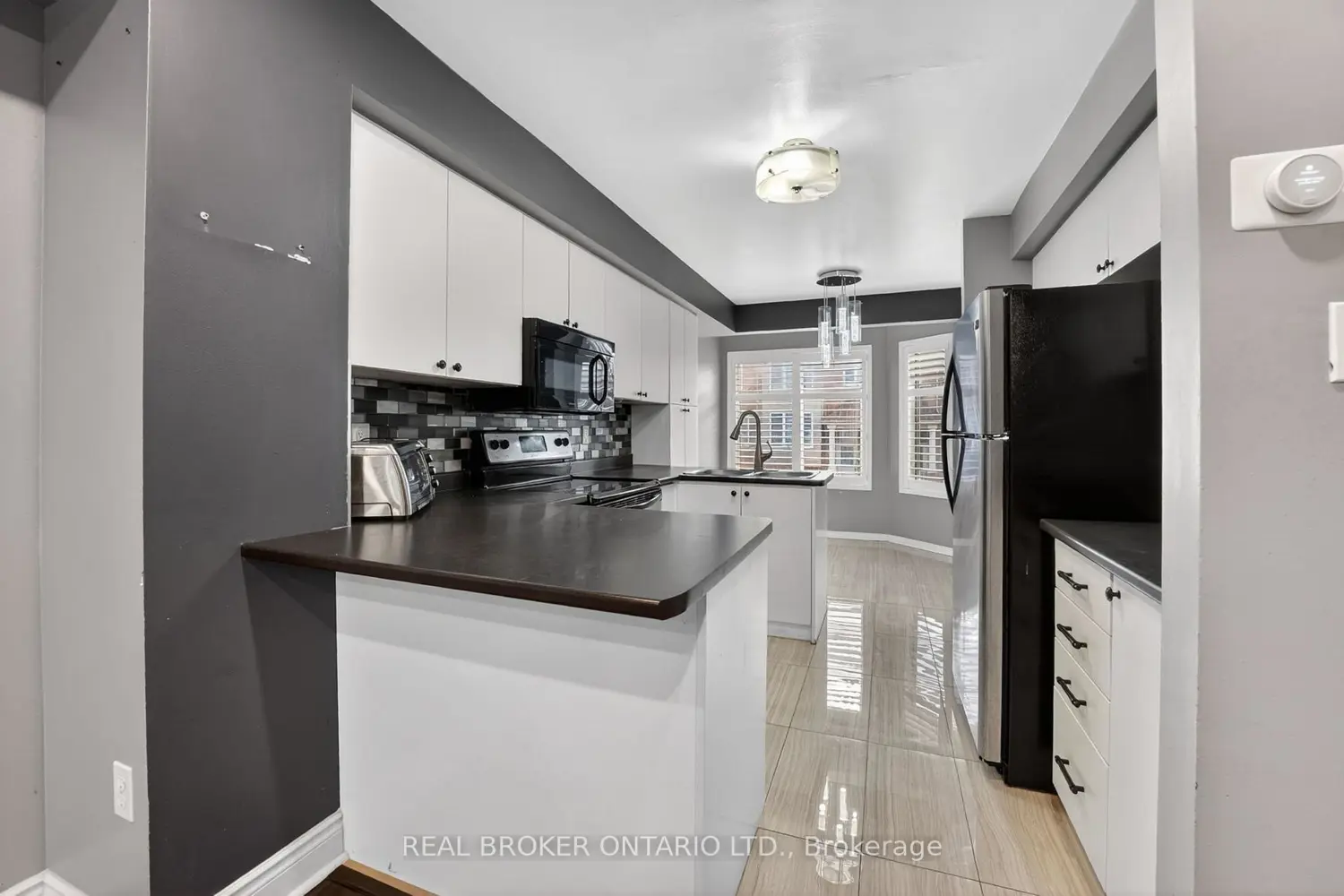 Additional image 19 of 5985 Creditview Road 8