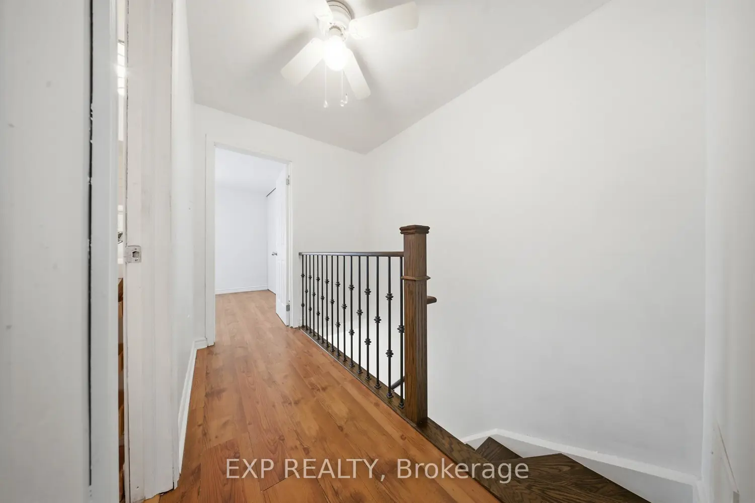 Additional image 8 of 2779 Gananoque Drive 40