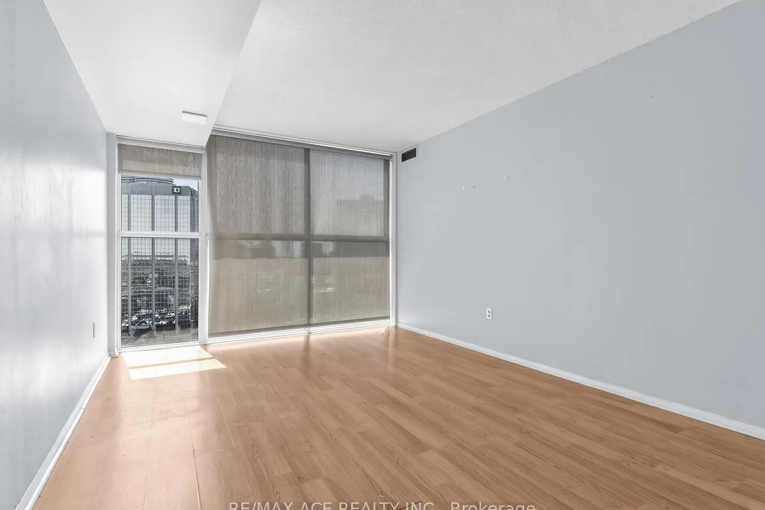 Additional image 12 of 4205 Shipp Drive 1209