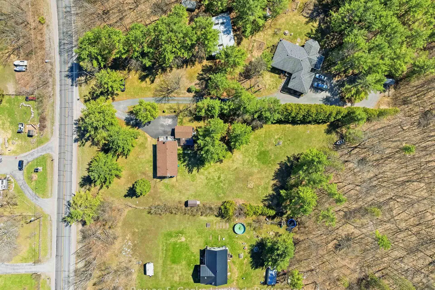 1044 County Road 40 photo 2