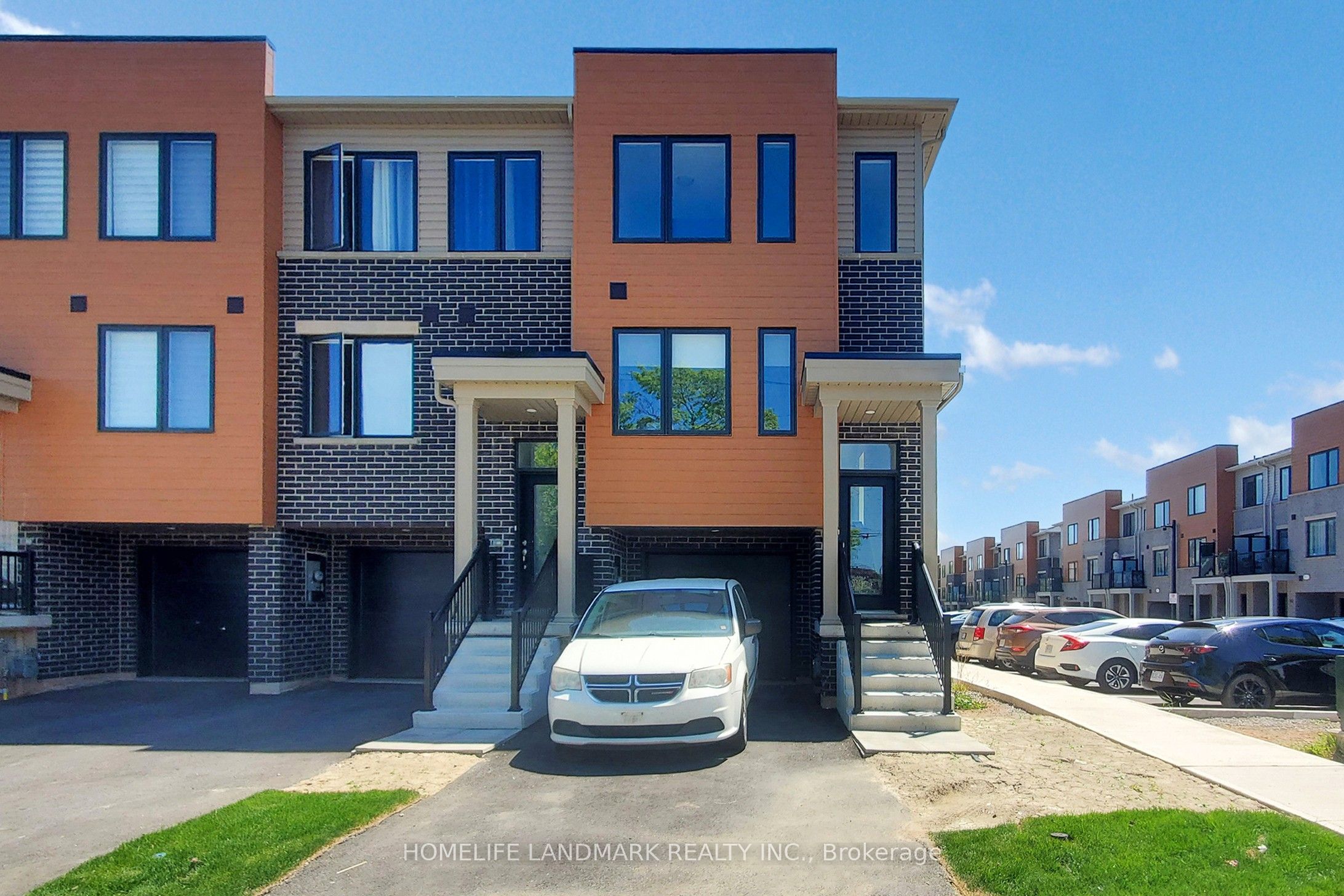 2 Reid Avenue N, Hamilton, ON, L8H 0B5