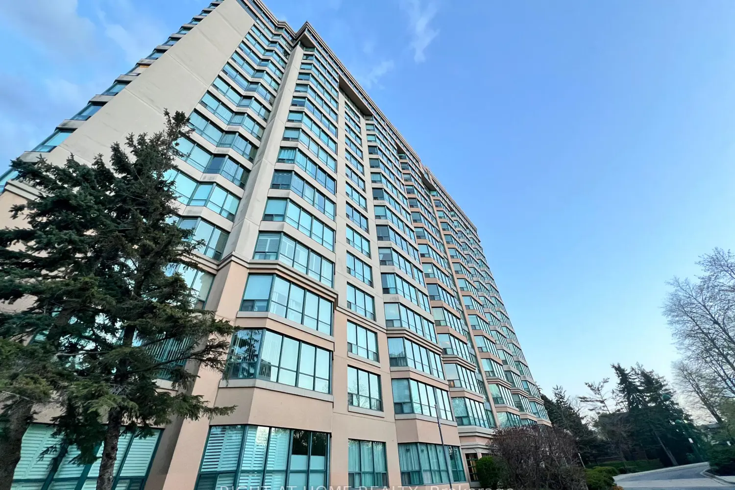 100 Millside Drive 507 photo 2