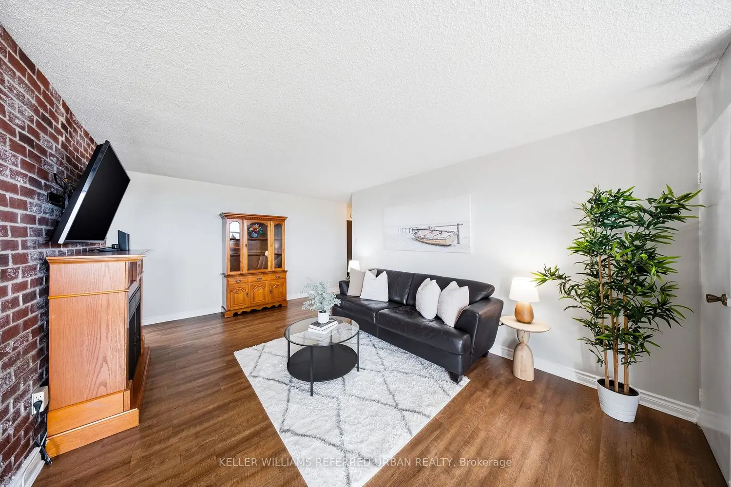Additional image 4 of 2130 Weston Road 1401