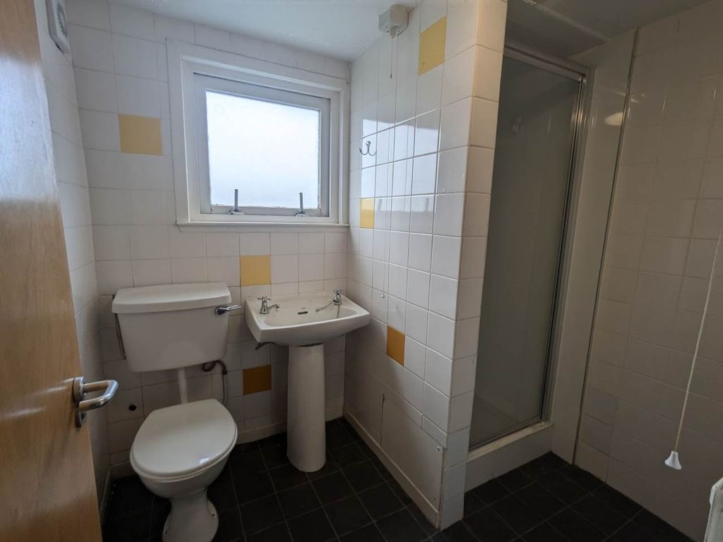 Additional image 18 of 4 bed shared accommodation to rentBank Street, Dundee DD1