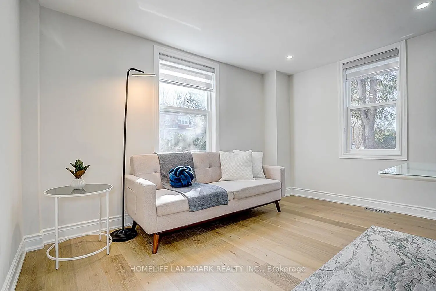 Additional image 4 of 18846 Leslie Street