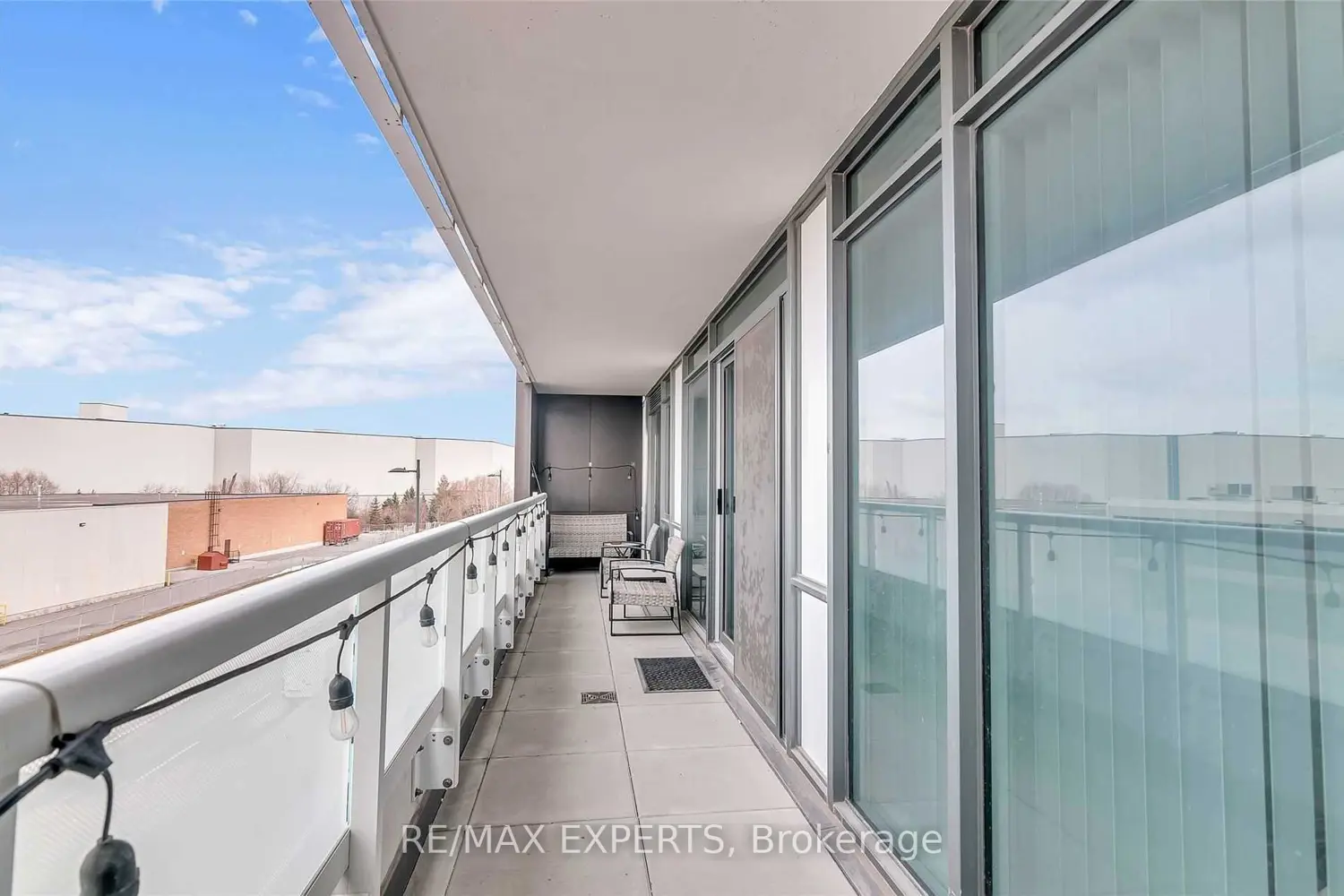 Additional image 16 of 7895 Jane Street 214