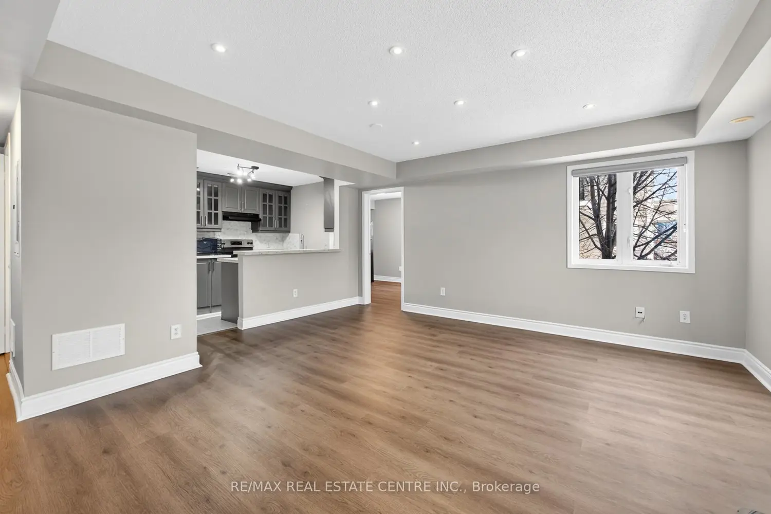Additional image 7 of 5035 Oscar Peterson Boulevard 105