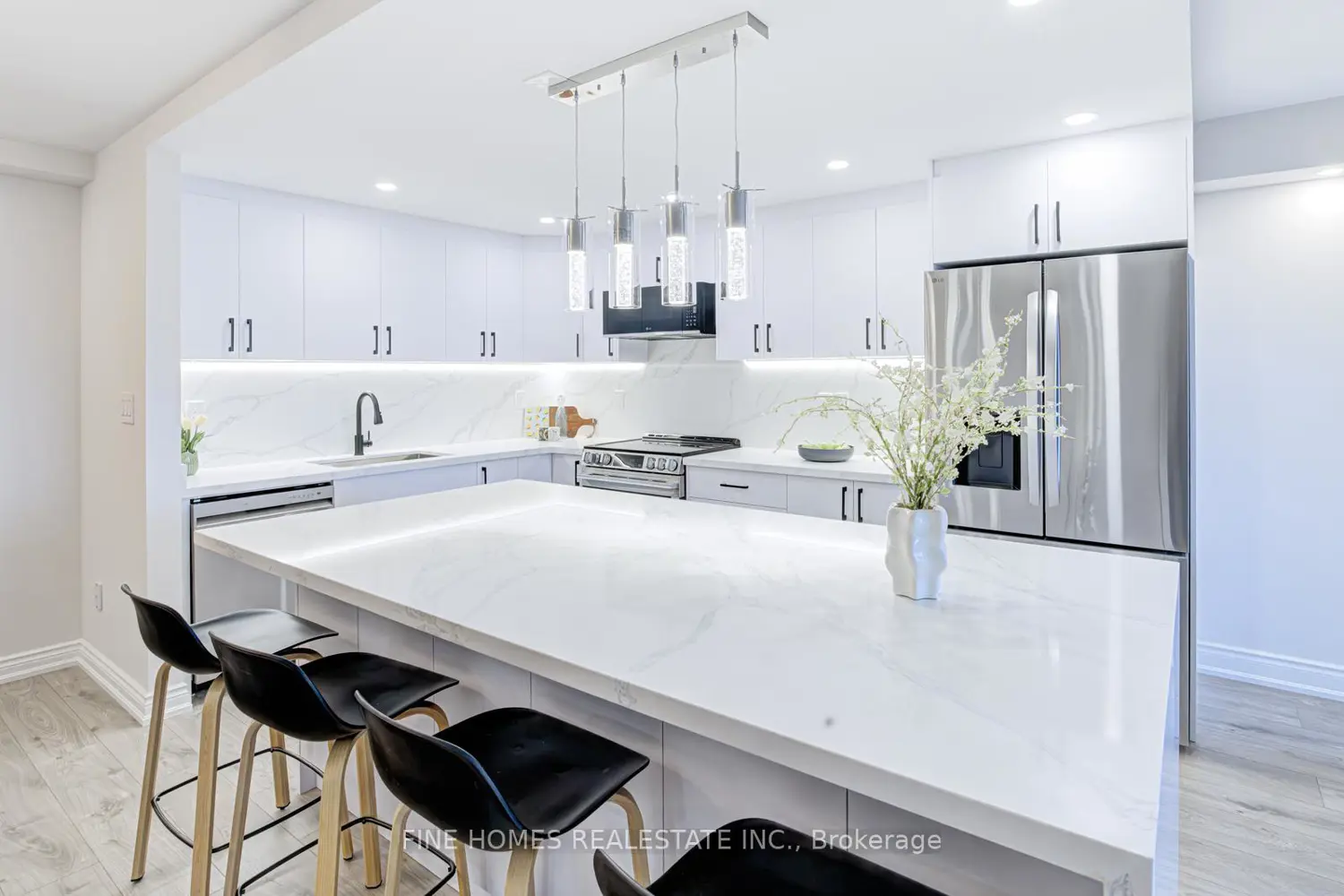 Additional image 4 of 1201 Steeles Avenue 804