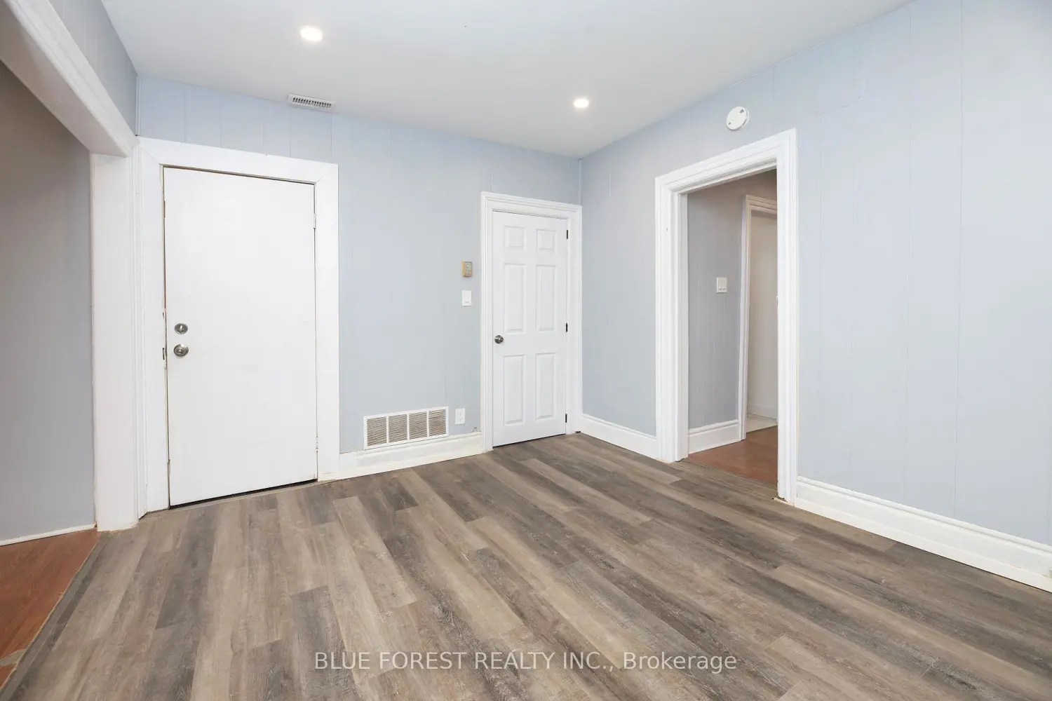 128 West Street photo 4