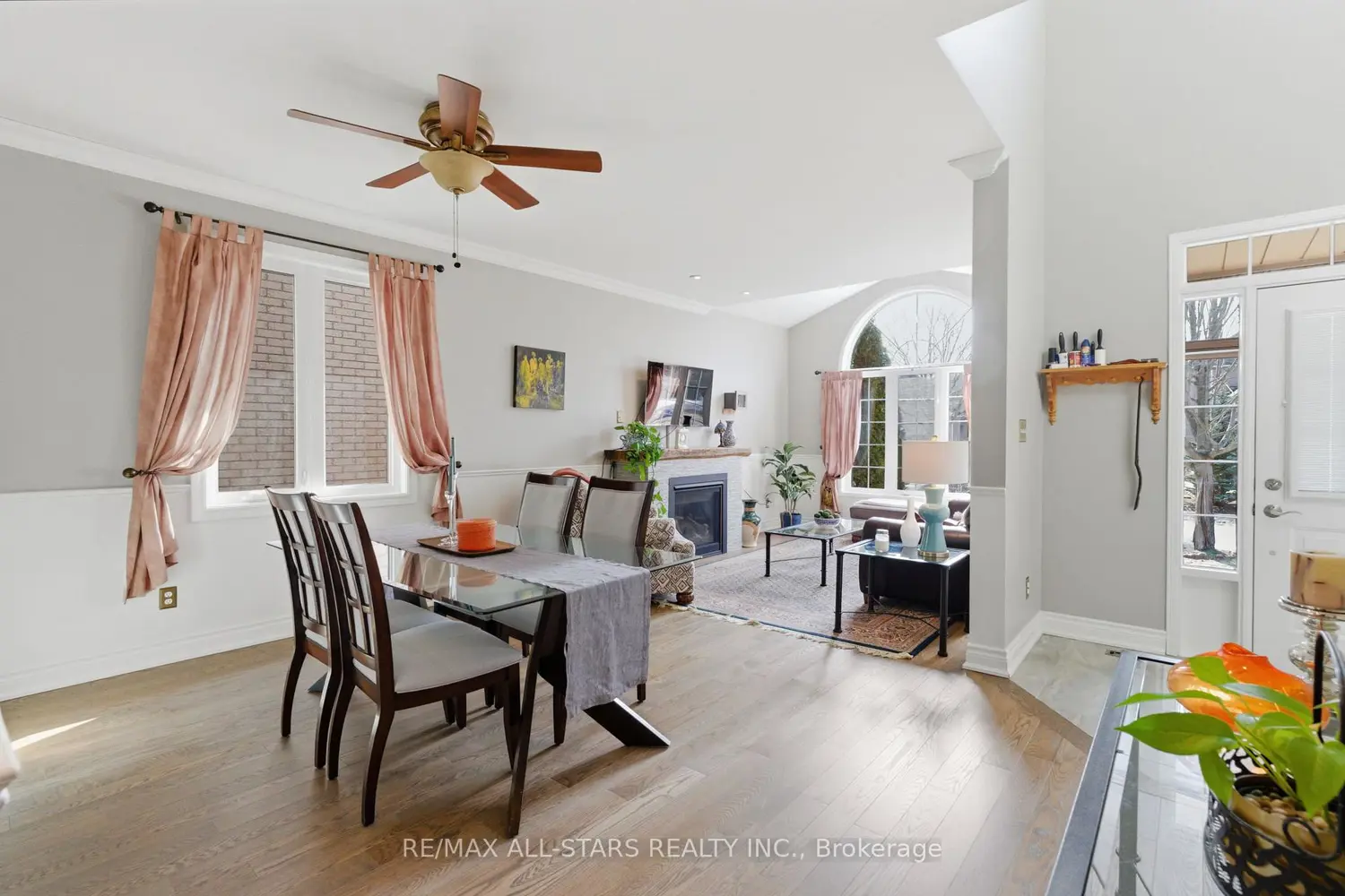 49 Rosena Lane photo 2
