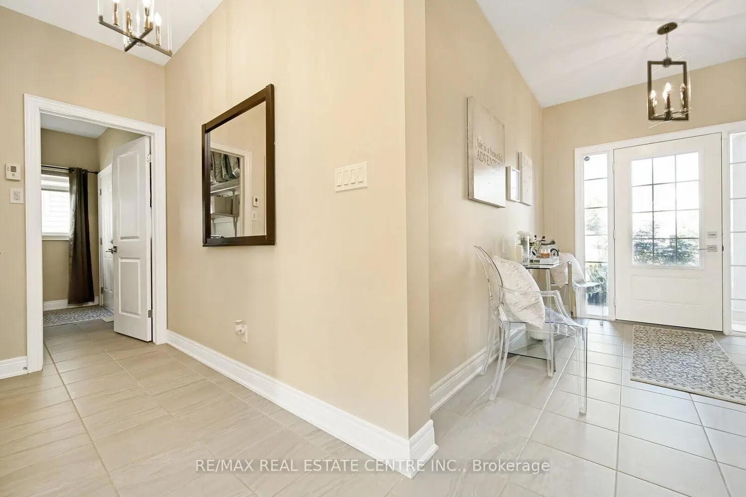 Additional image 4 of 869 Burwell Street