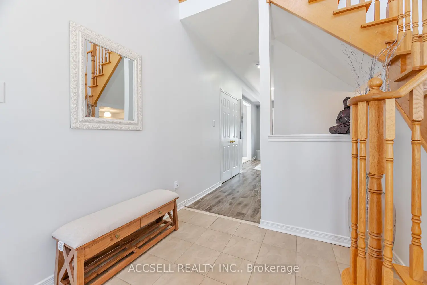 79 Lobb Court photo 2