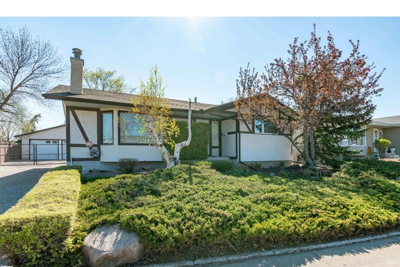 Additional image 7 of 13319 30 Street NW, Edmonton, AB, T5A3A1