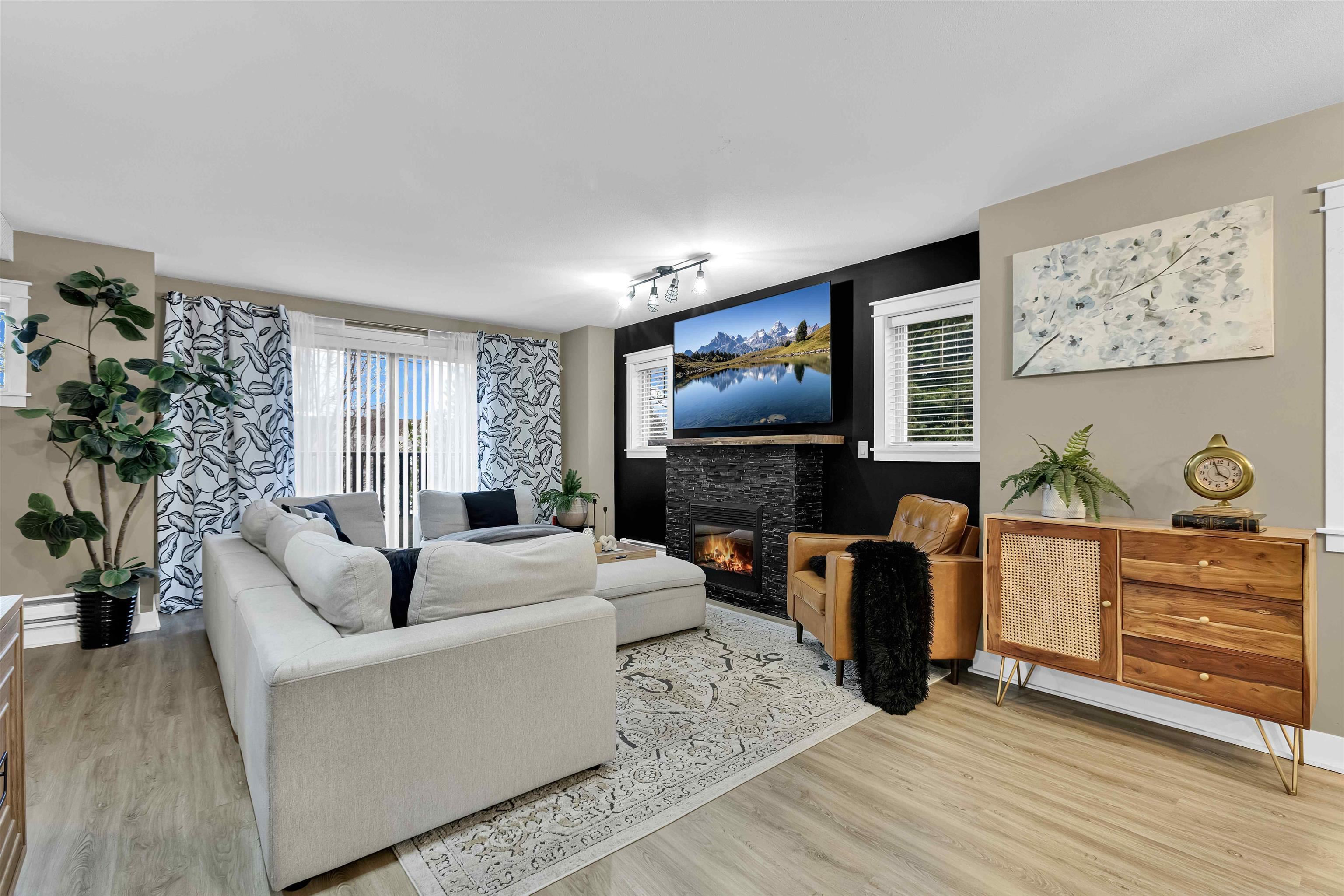 101-13368 72 Avenue, Surrey, BC, V3W 2N6