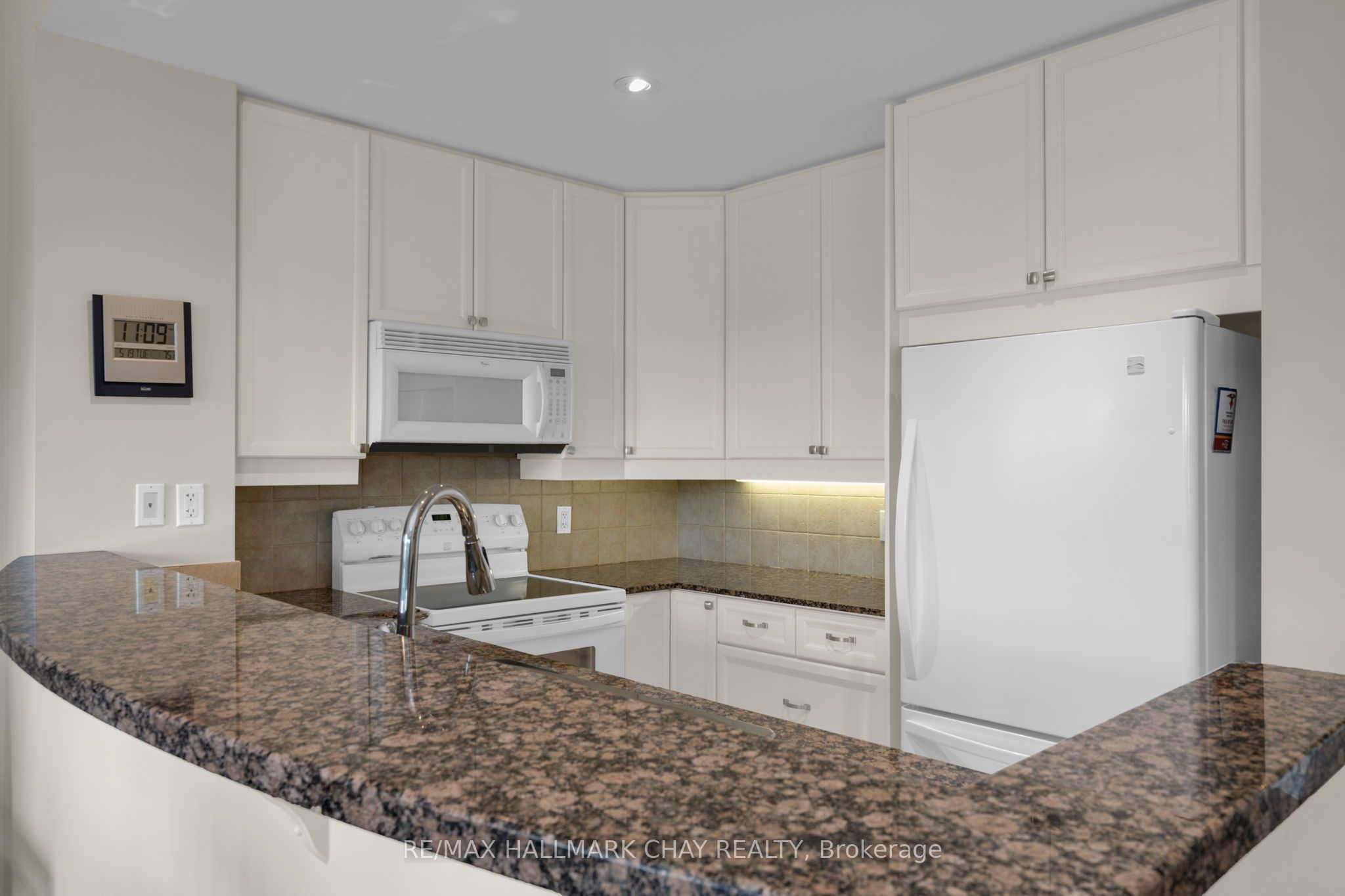 Additional image 6 of 308-6 Toronto Street, Barrie, ON, L4N 9R2