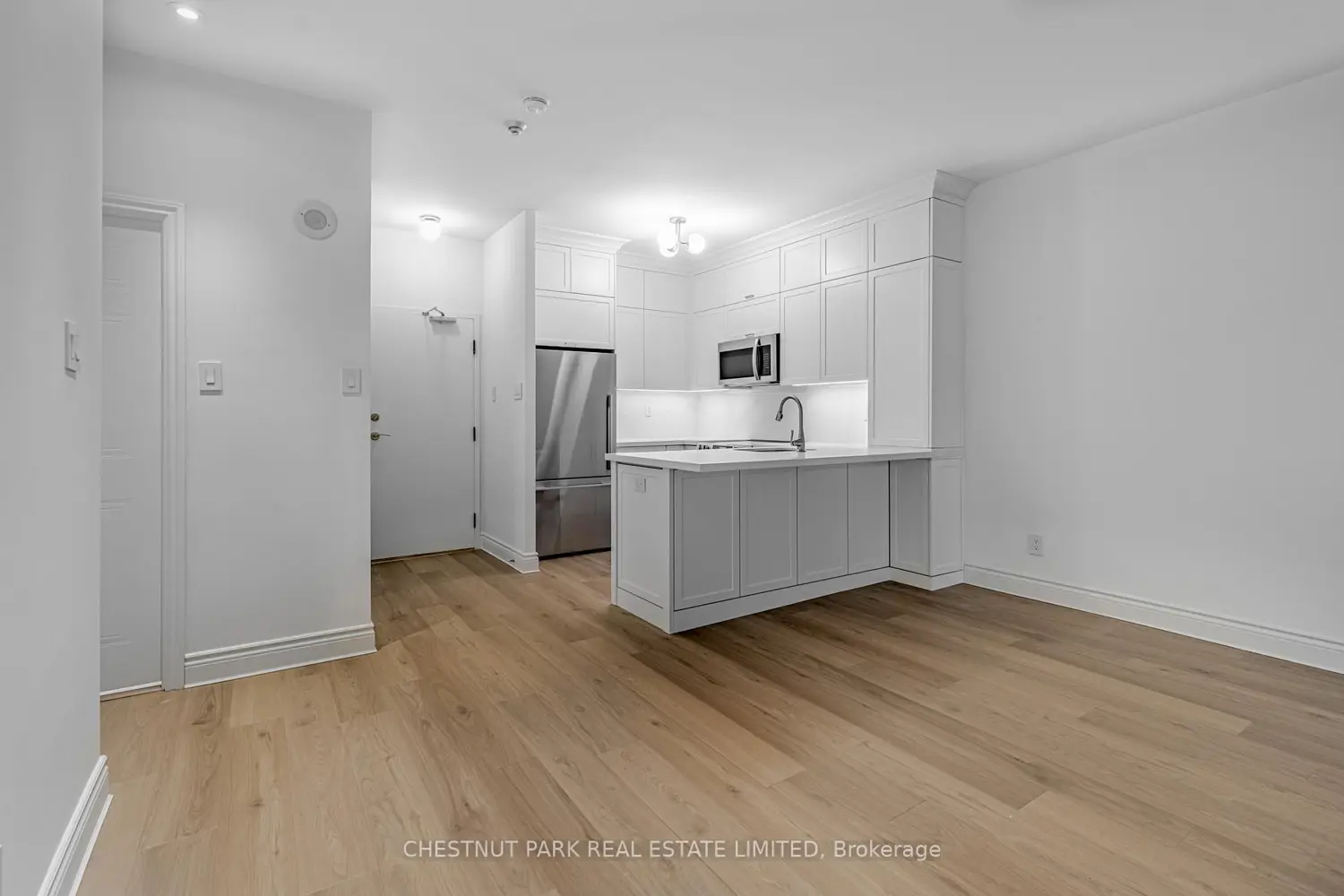 Additional image 10 of 95 Prince Arthur Avenue 104