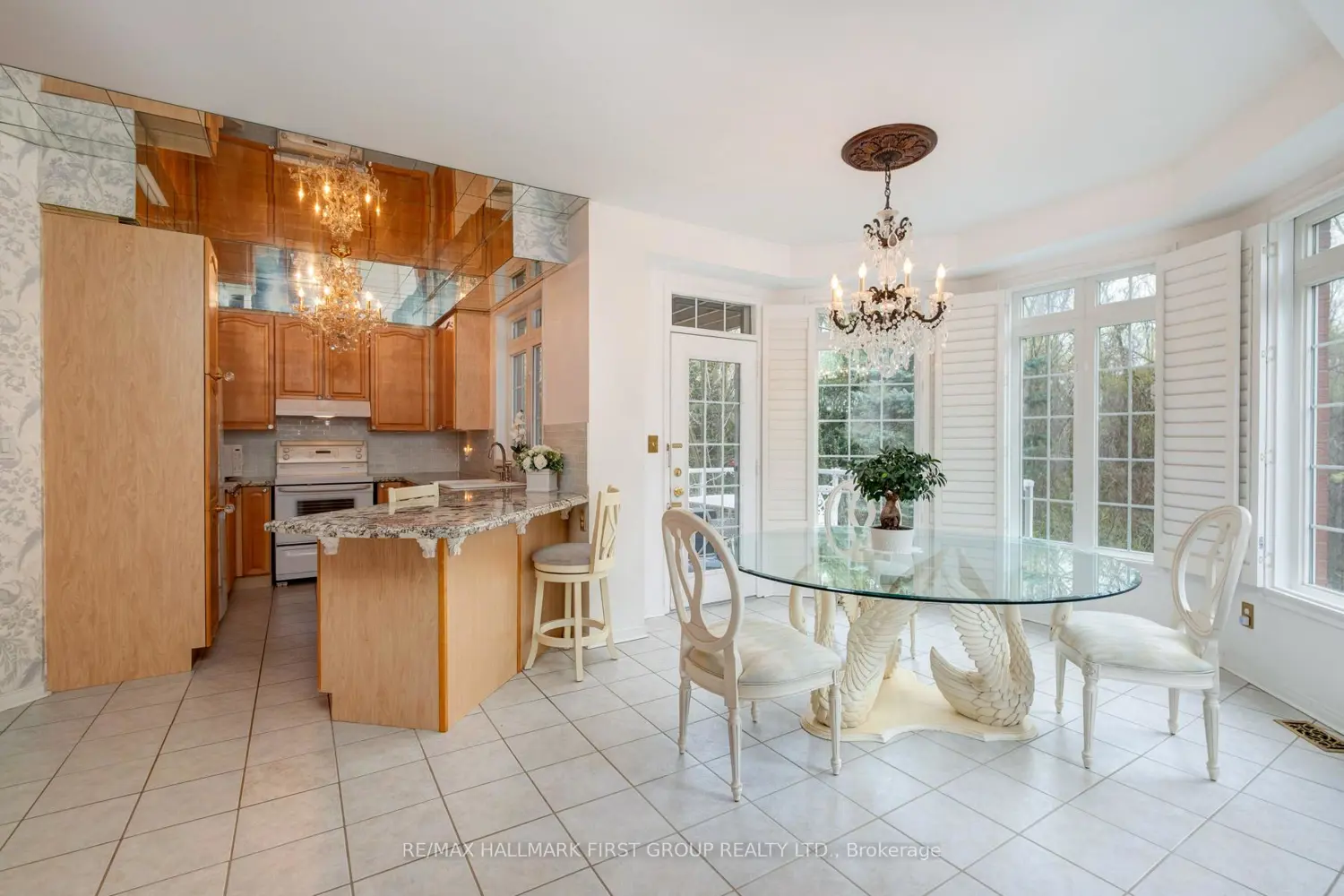 Additional image 8 of 990 Glenbourne Drive