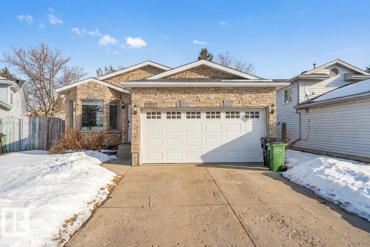 Additional image 8 of 2536 35 Street NW, Edmonton, AB, T6L4G3