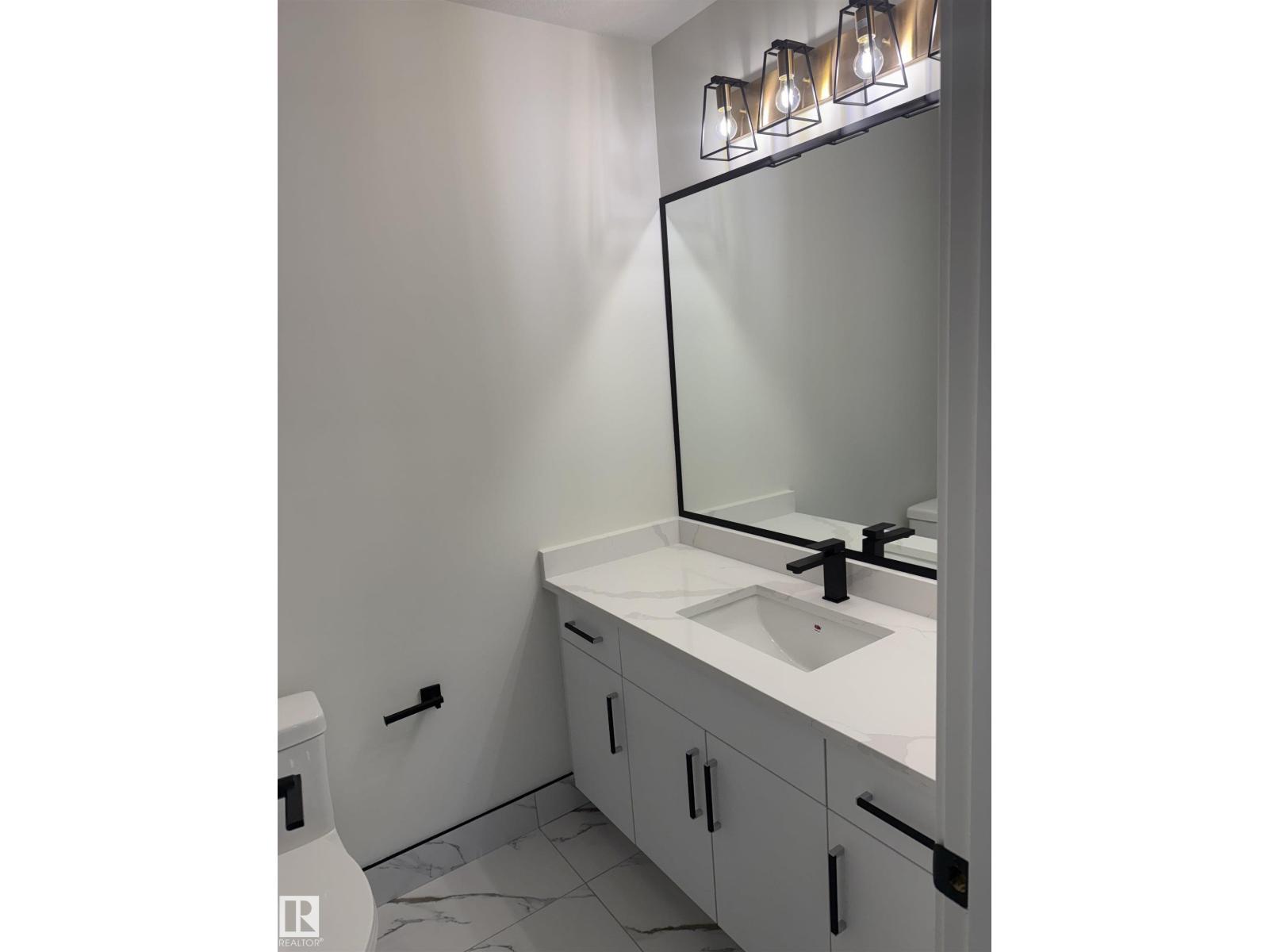 Additional image 4 of 12915 123 Street NW, Edmonton, AB, T5L0J6