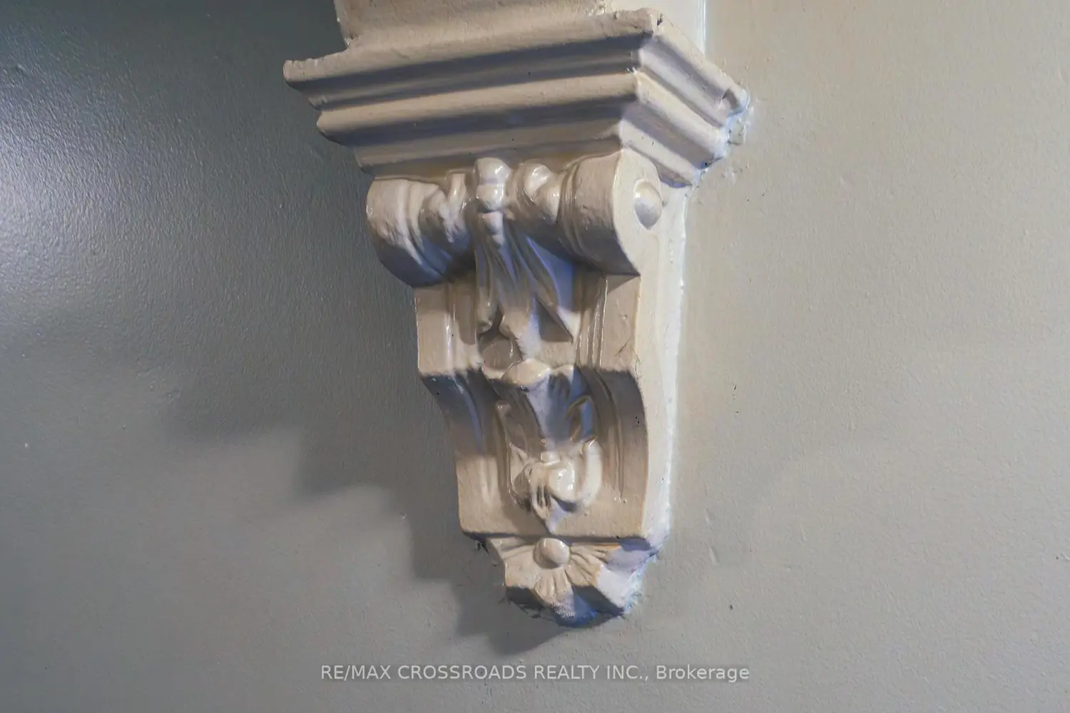 Additional image 10 of 587 Palmerston Avenue