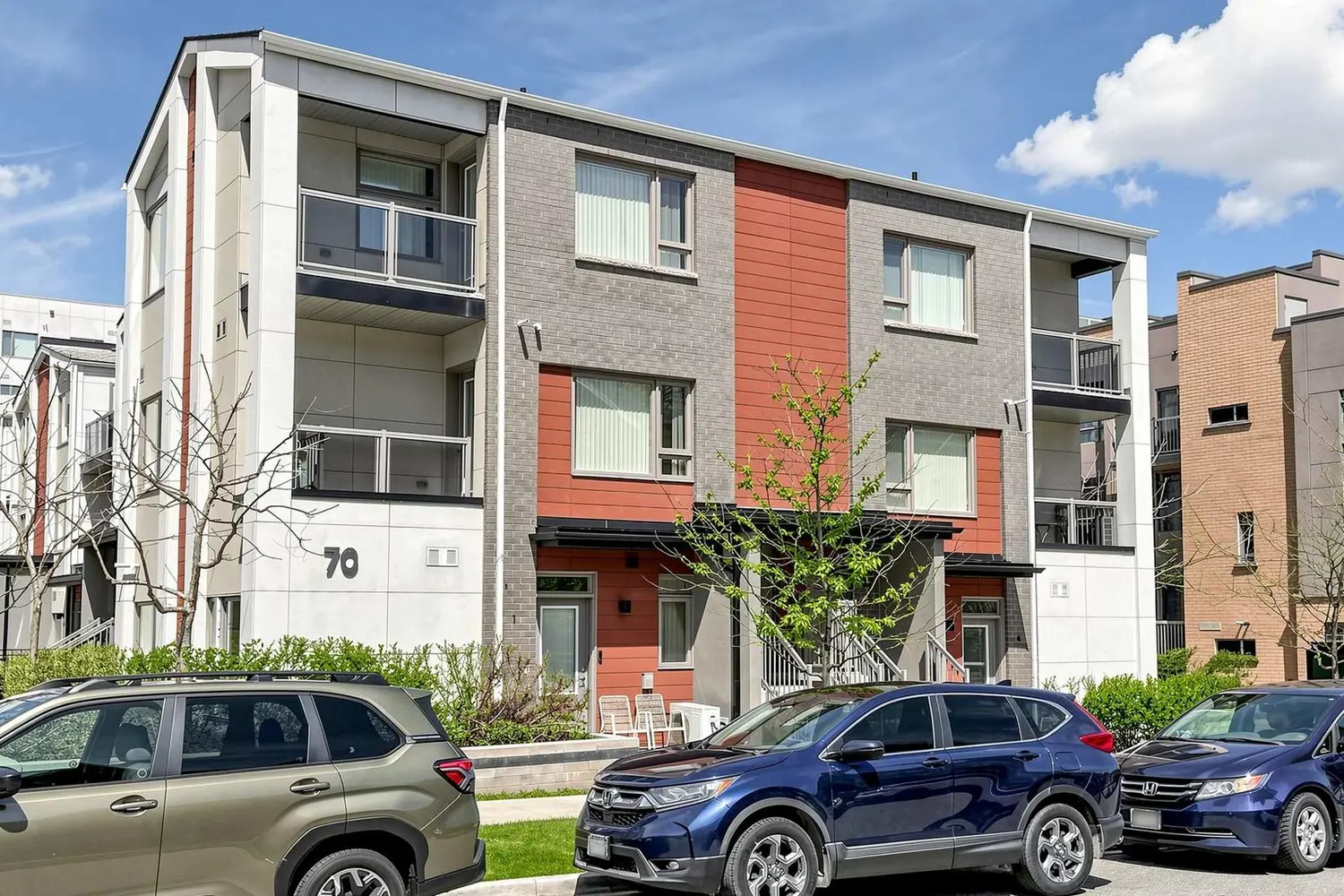 Additional image 2 of 70 Orchid Place Drive 14
