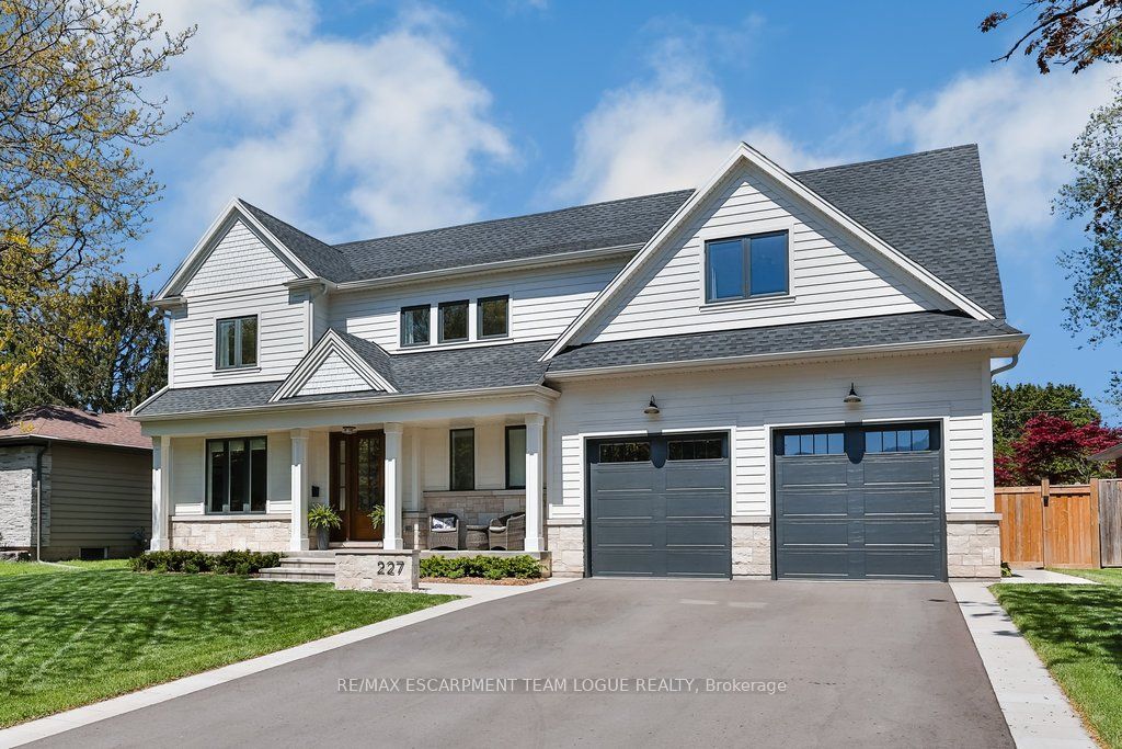 Additional image 2 of 227 Tuck Drive, Burlington, ON, L7L 2P9