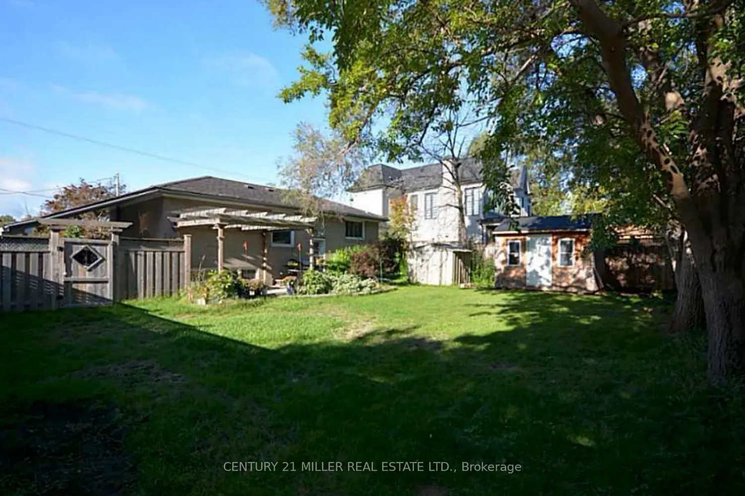 Additional image 13 of 469 Scarsdale Crescent