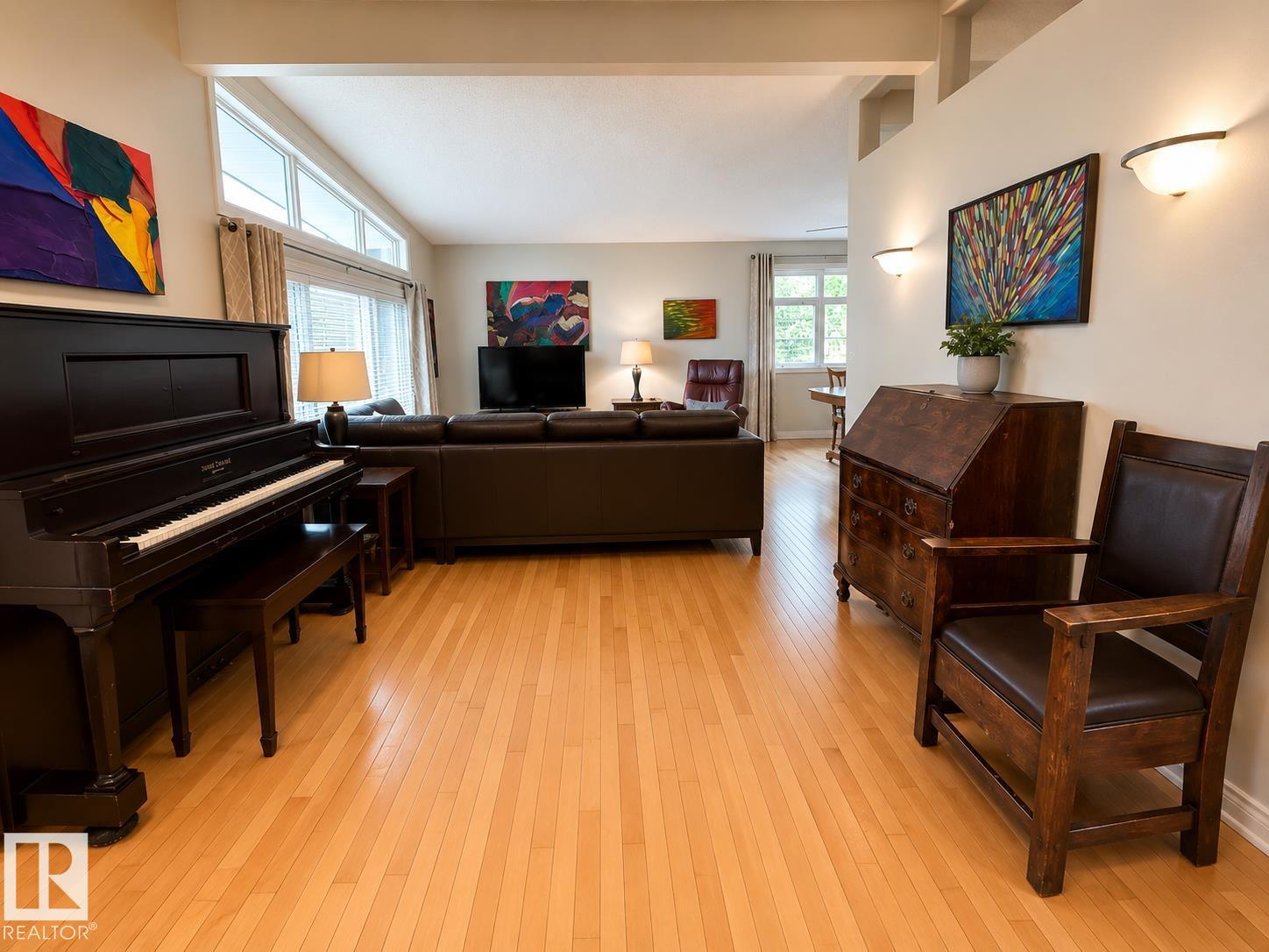 Additional image 4 of 10648 Rowland Road NW, Edmonton, AB, T6A3V8