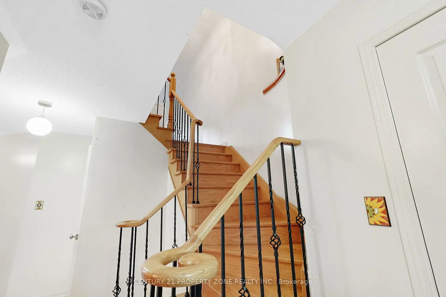 Additional image 8 of 17 Riverplace Crescent