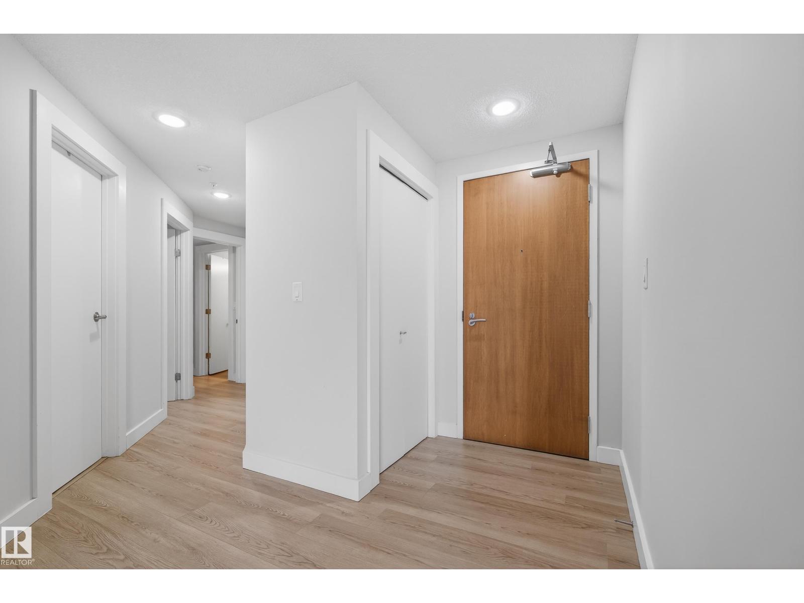 Additional image 4 of 501-10136 104 Street NW, Edmonton, AB, T5J0B5