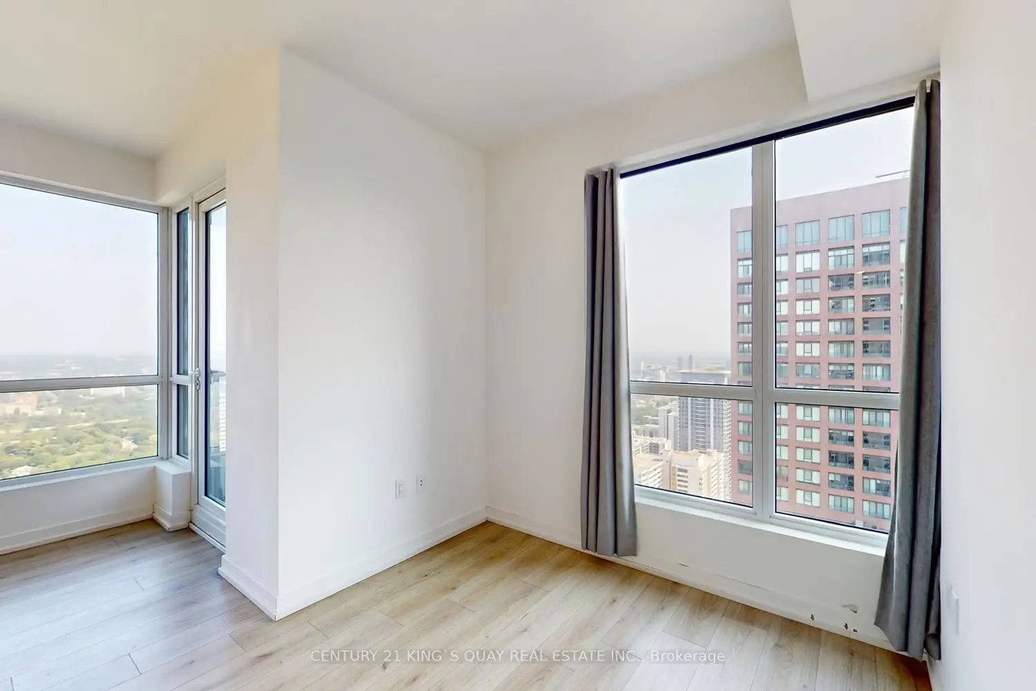 Additional image 8 of 395 Bloor Street 4710