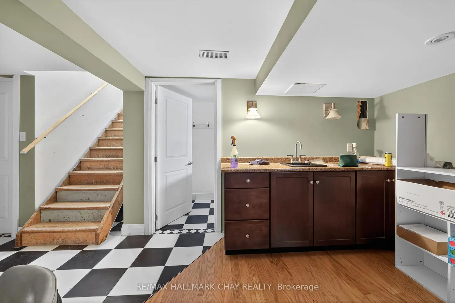 Additional image 12 of 68 Drury Lane