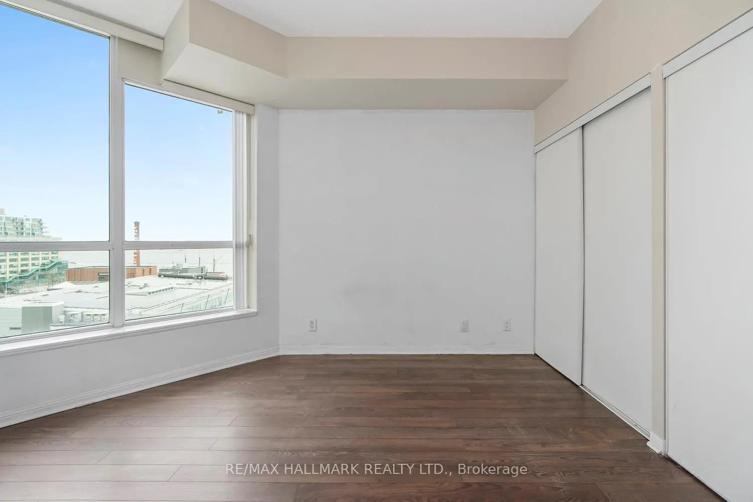 Additional image 13 of 230 Queens Quay 1119