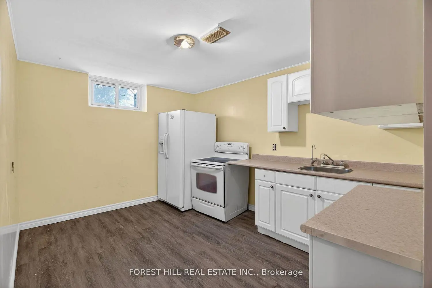 Additional image 16 of 21 Caulfield Road