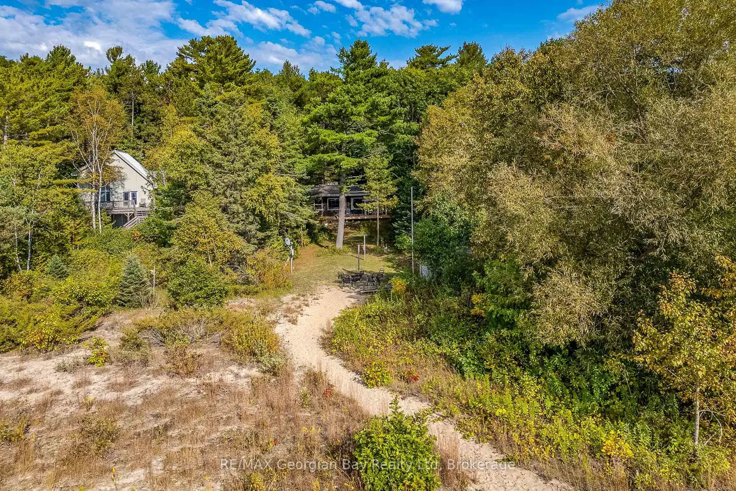 100 Nottawaga Drive photo 4