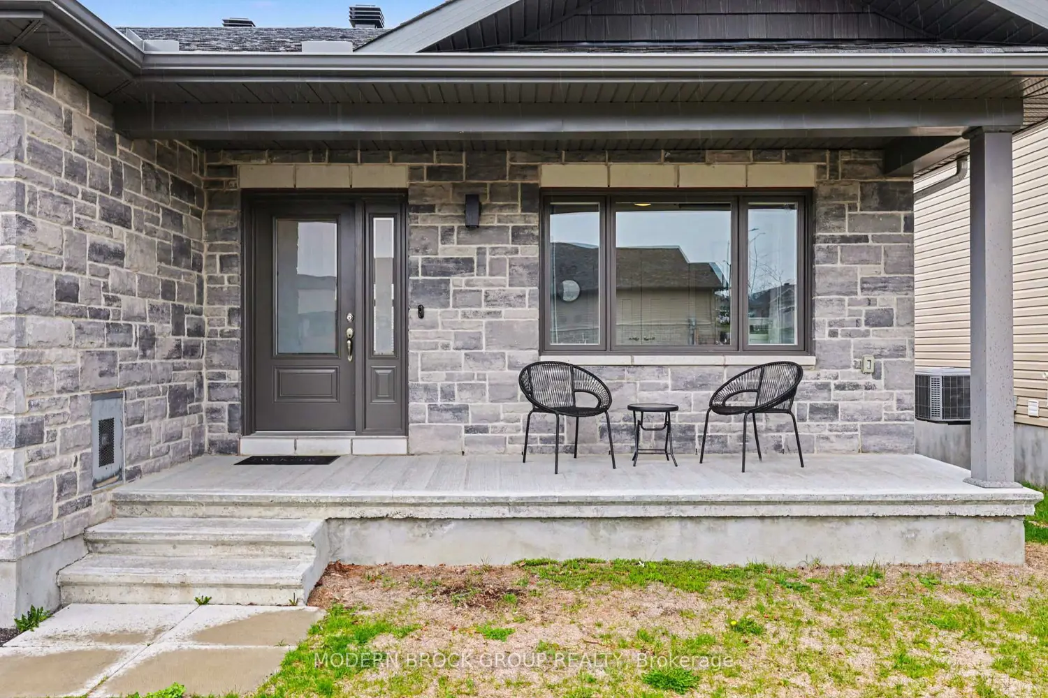 Additional image 4 of 17 Douglas Brown Way