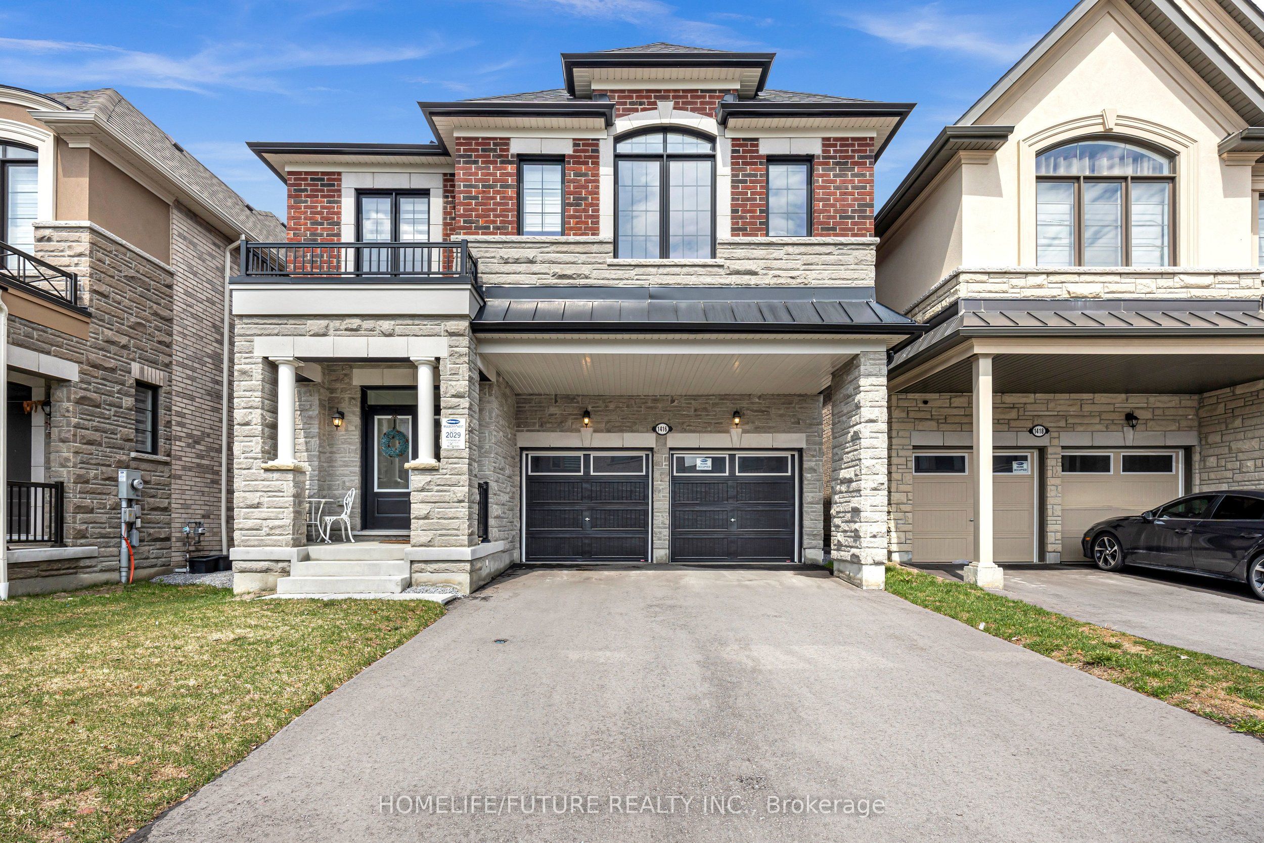 1416 Swallowtail Lane, Pickering, ON, L1X 0N8