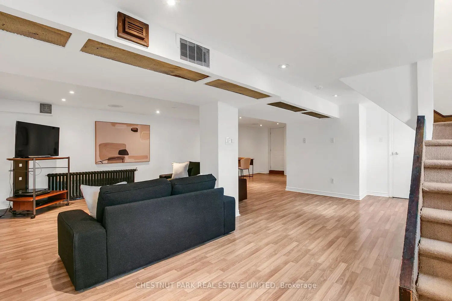 Additional image 17 of 4 Biggar Avenue