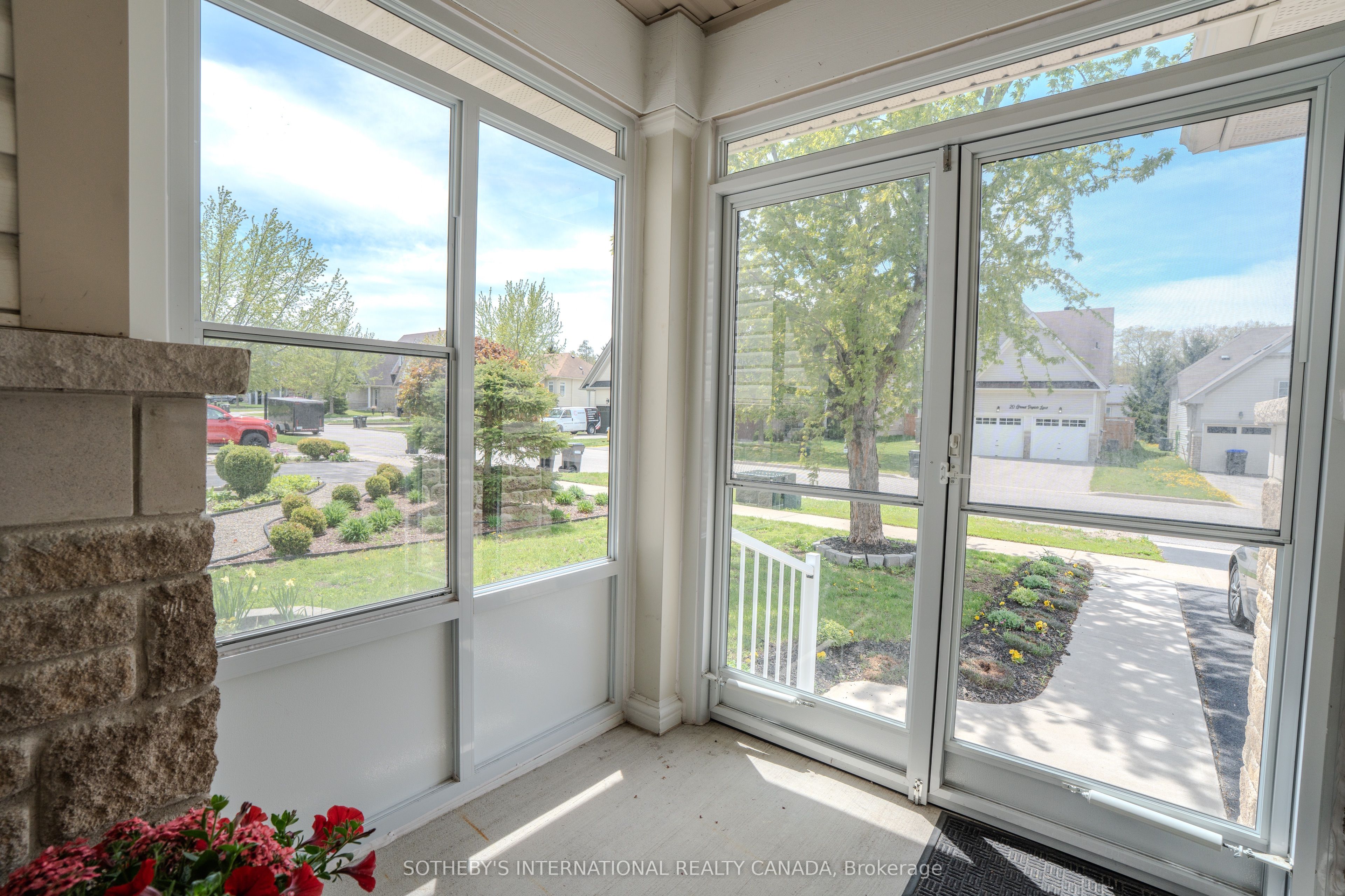 Additional image 3 of 19 Grand Poplar Lane, Wasaga Beach, ON, L9Z 0C7