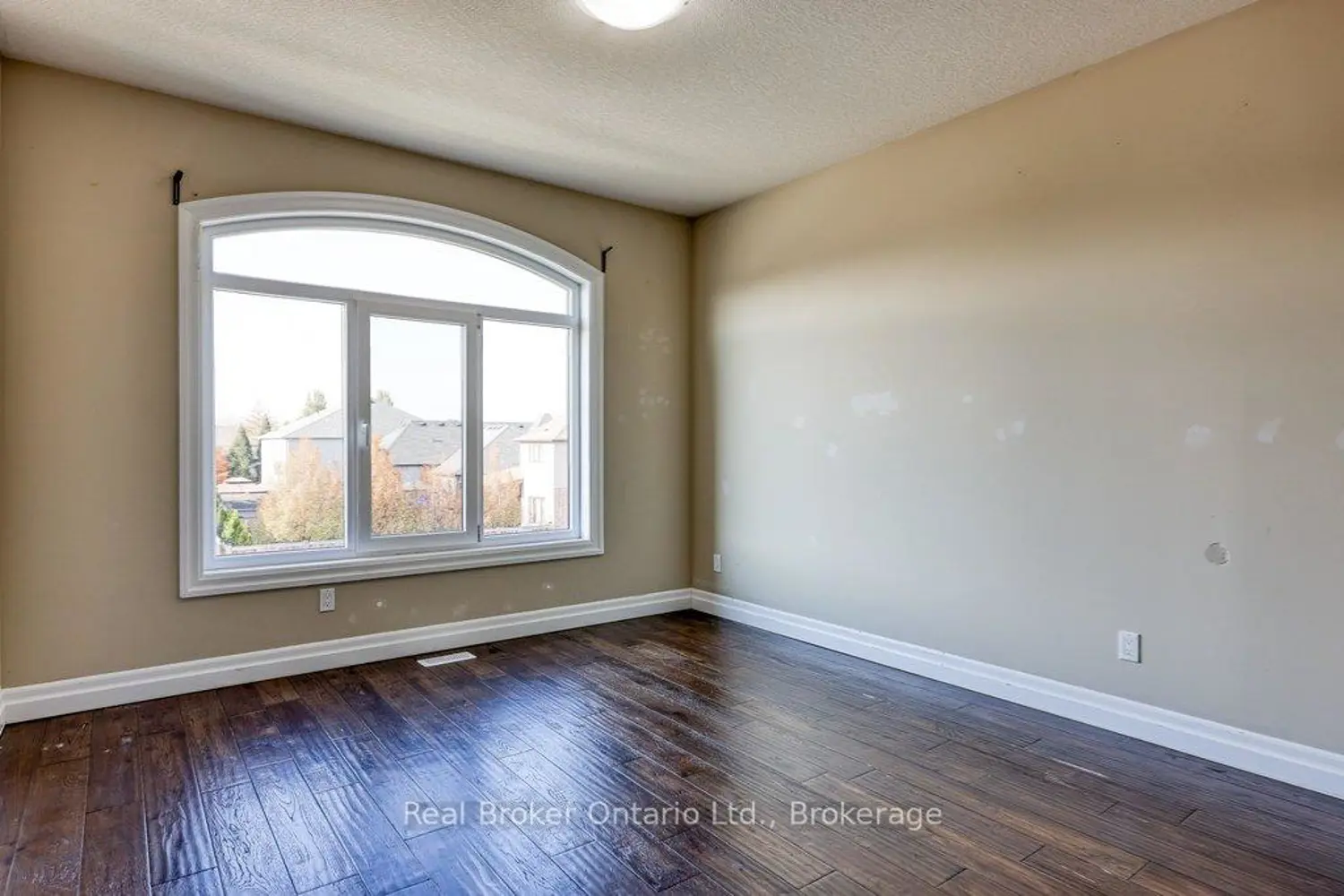 Additional image 16 of 804 Normandy Drive