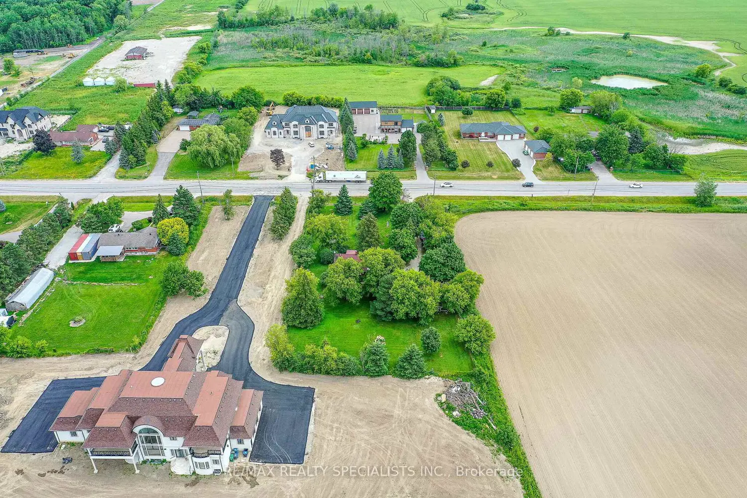 15208 Airport Road photo 4