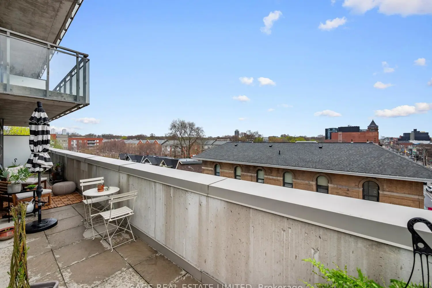 Additional image 18 of 630 Queen East Street 411