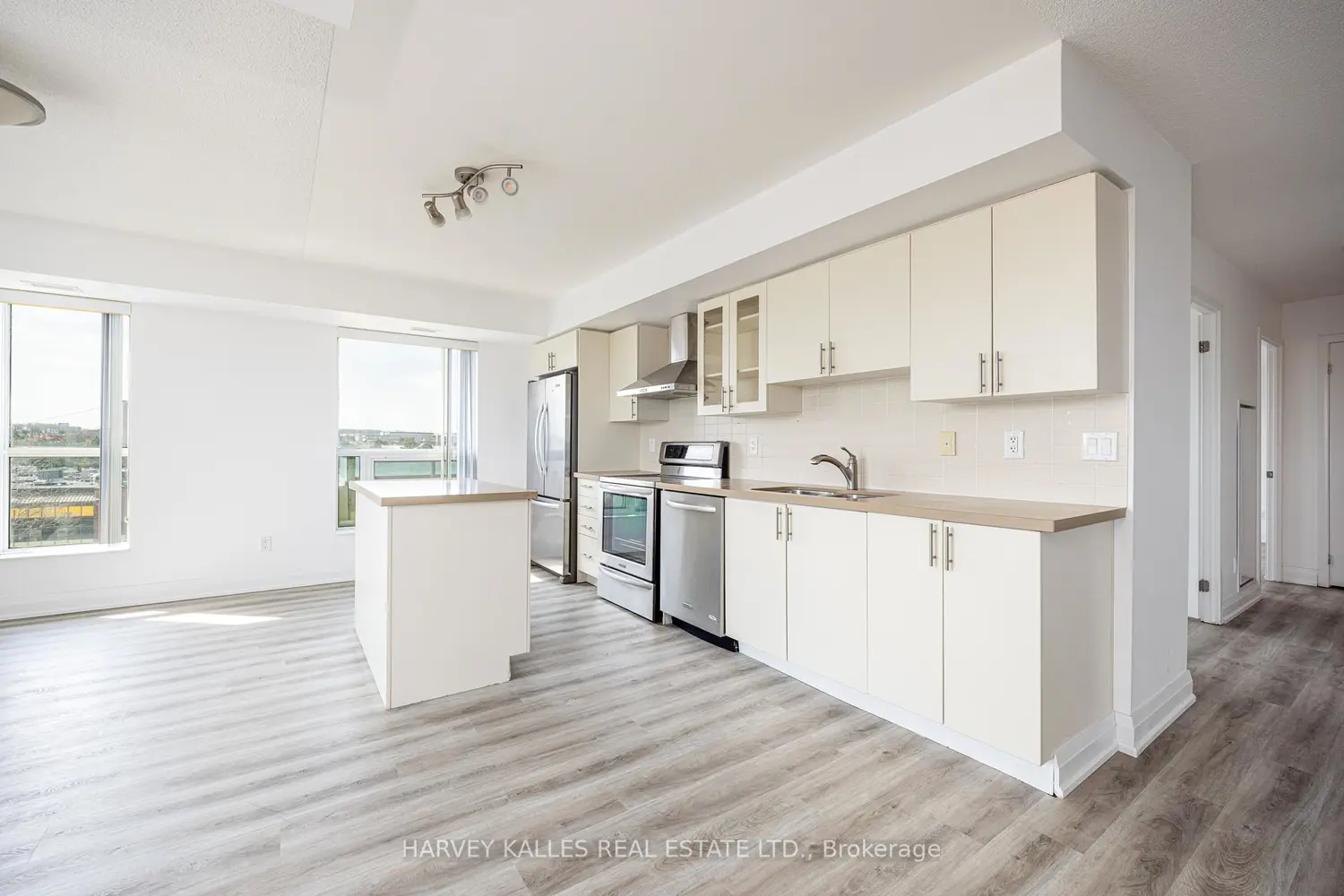 Additional image 3 of 75 Norman Bethune Avenue 317