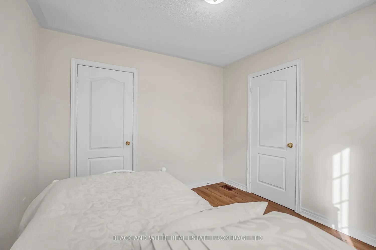 Additional image 15 of 18 Daiseyfield Crescent