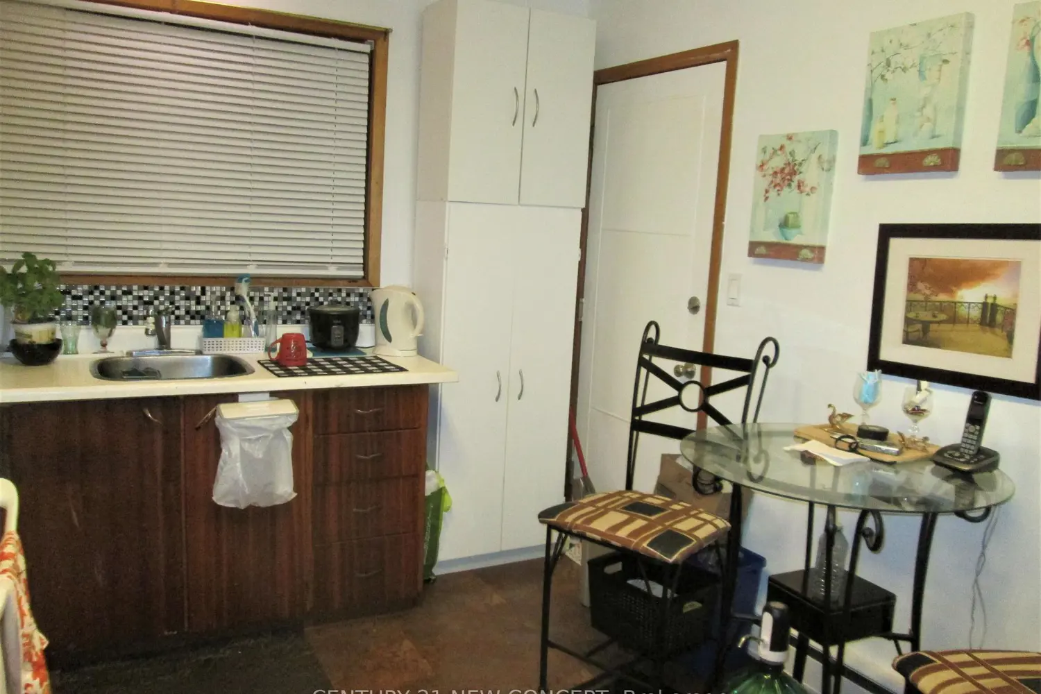 Additional image 10 of 580 Digby Avenue