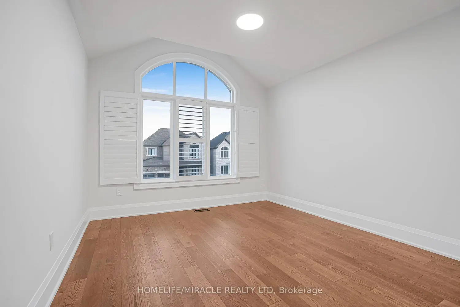 Additional image 14 of 1348 Harrington Street