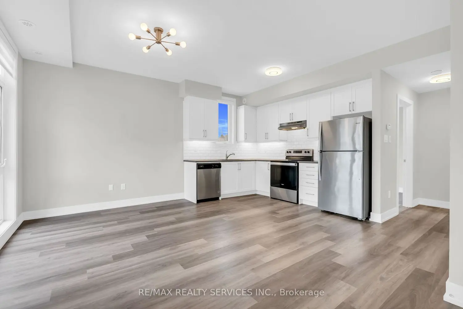 Additional image 8 of 1 Bond Crescent 5