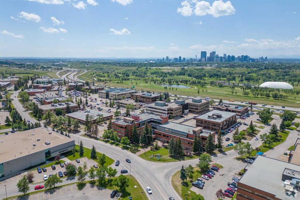 Additional image 2 of 3115 12 Street NE, Calgary, AB, T2E 7J2