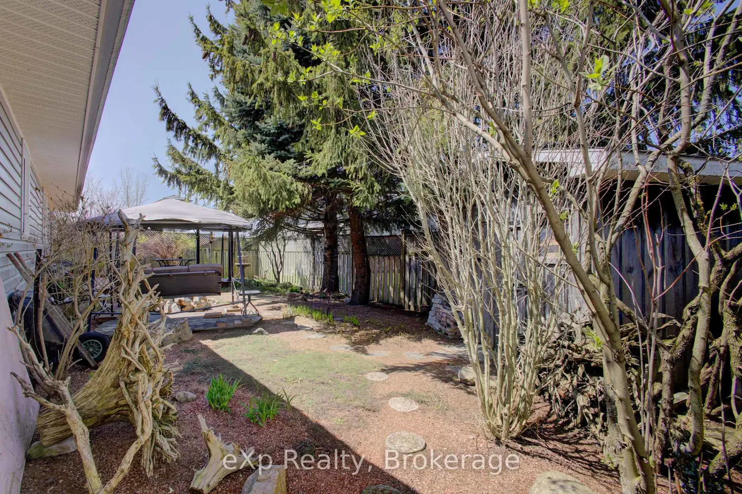 Additional image 14 of 685 Reserve Avenue