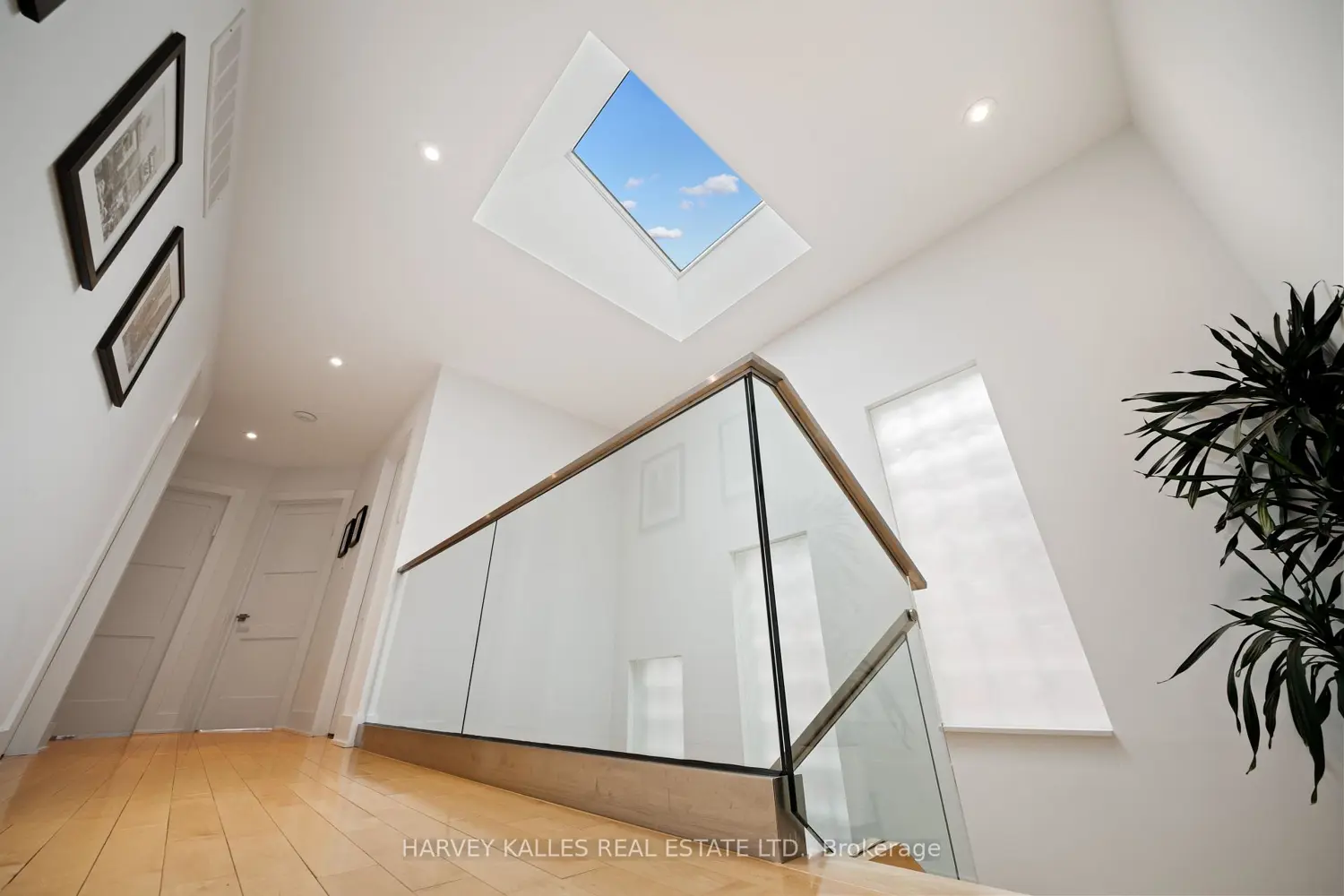 Additional image 9 of 434 Bedford Park Avenue